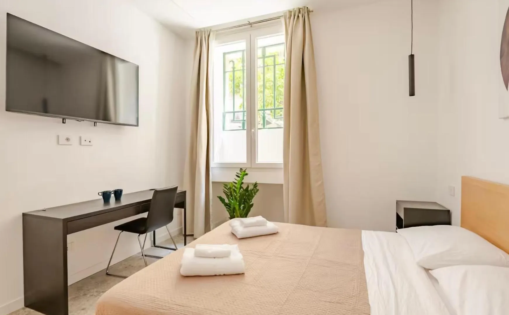 Guest house Roma Private Rooms Vatican City Italy