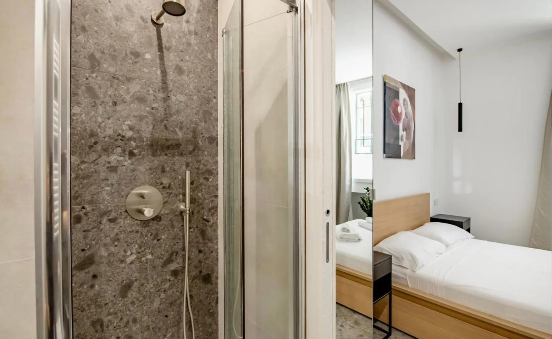 Roma Private Rooms Vatican City 0*, Řím